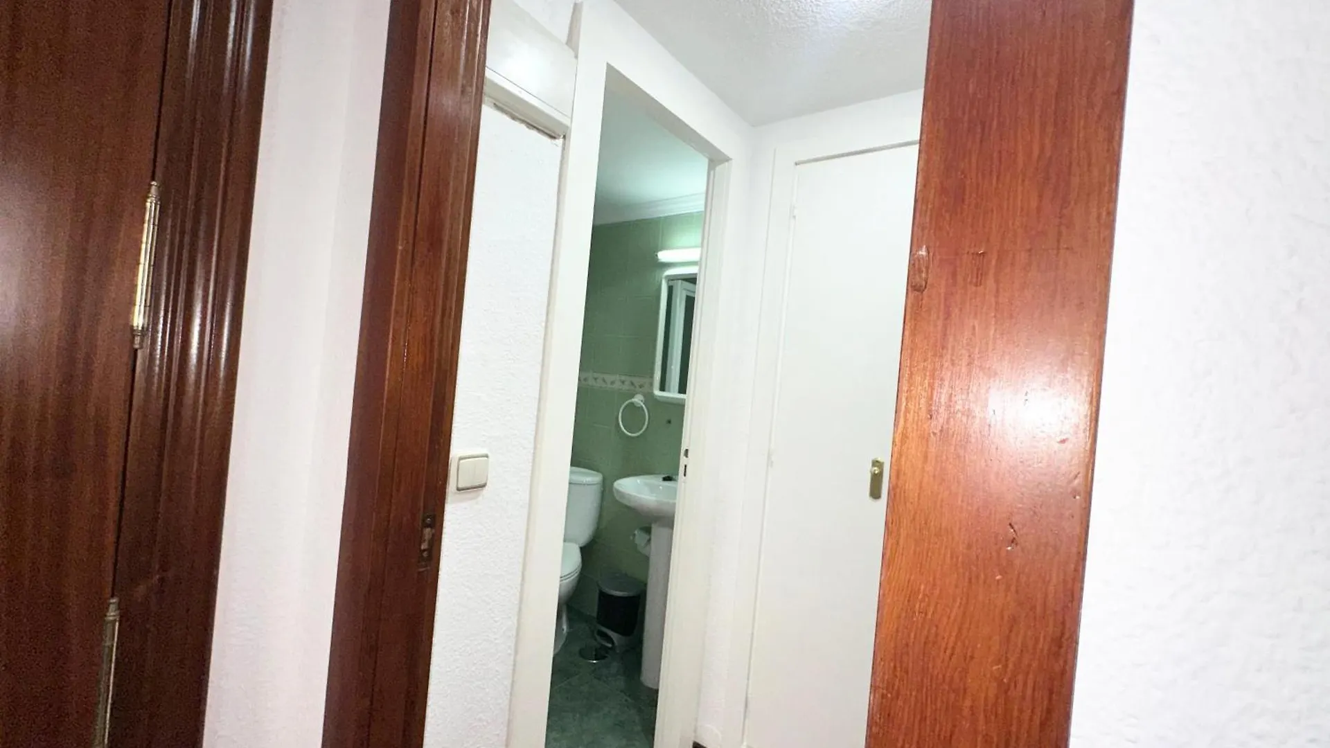Nog - La Nogalera, 2 Dorm, 2 Banos, Terraza, Piscina, Wifi Apartment Torremolinos 0*,  Spain